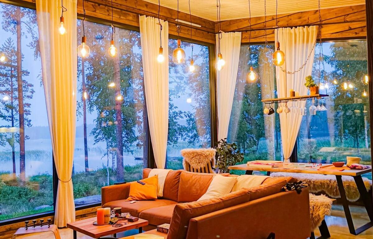 Villa Kokkoranta - Lake House With The View タンペレ エクステリア 写真
