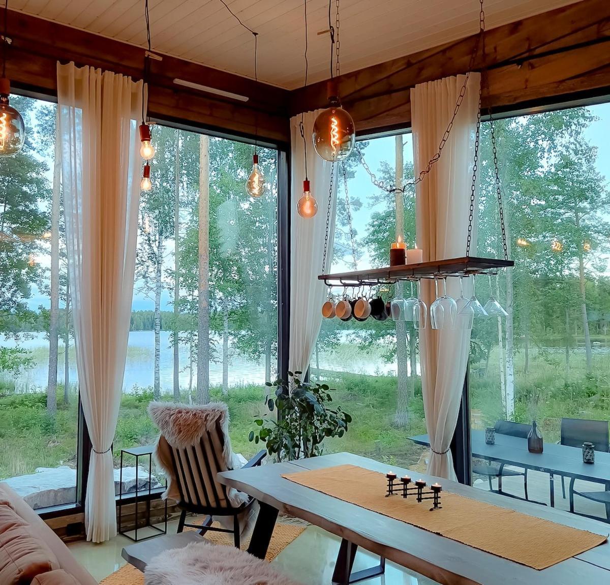 Villa Kokkoranta - Lake House With The View タンペレ エクステリア 写真